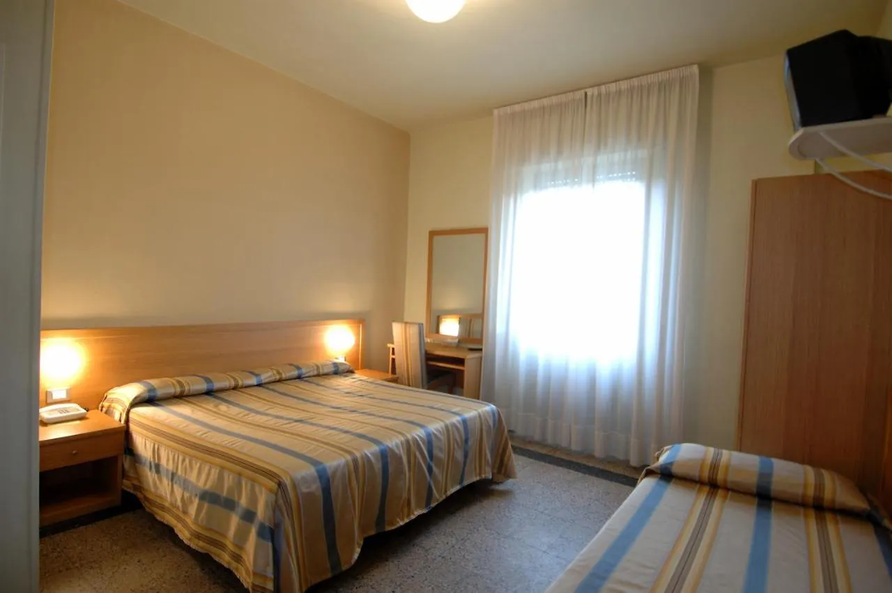 Hotel Moderno Pisa