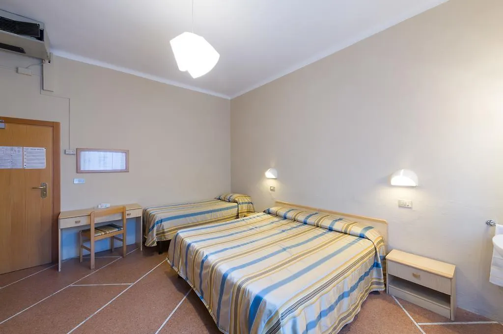 Hotel Moderno Pisa
