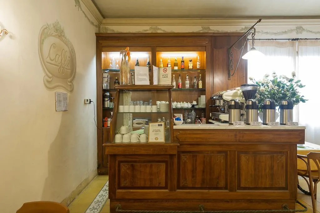 Hotel Moderno Pisa