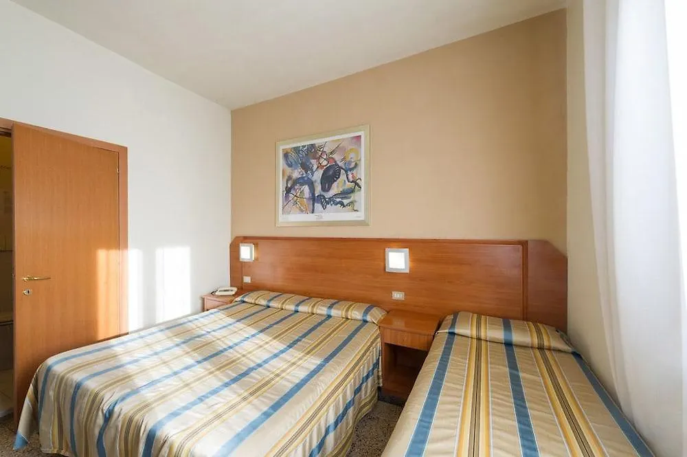 Hotel Moderno Pisa