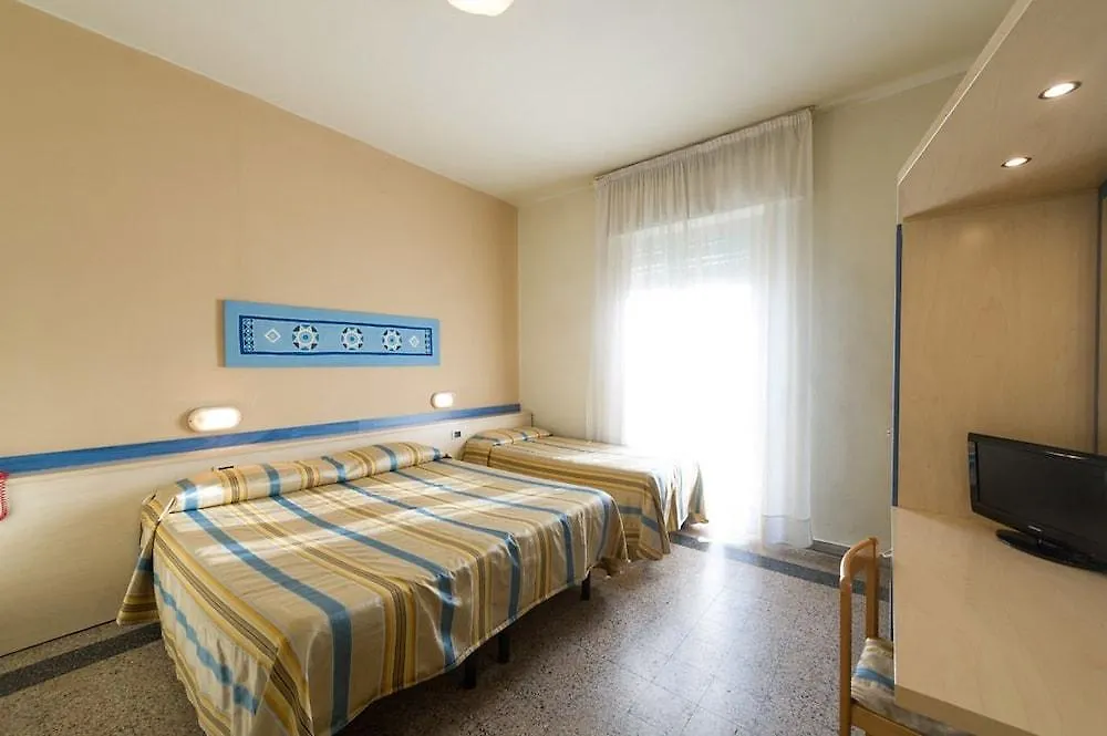 **  Hotel Moderno Pisa Italy