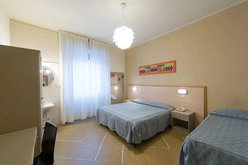 Hotel Moderno Pisa