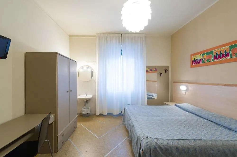 Hotel Moderno Pisa
